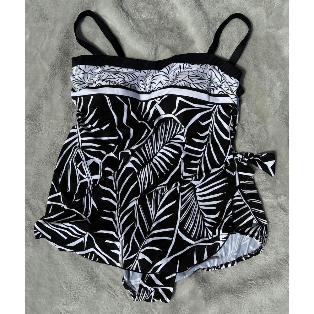 Le Cove 22W Black White Tropical Swimdress One Piece Plus Size NWT $104